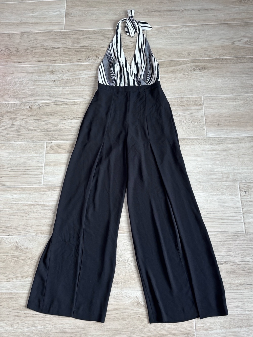 BCBGMAXAZRIA Striped Halter Jumpsuit Open Flowy Legs Black White Size Small
